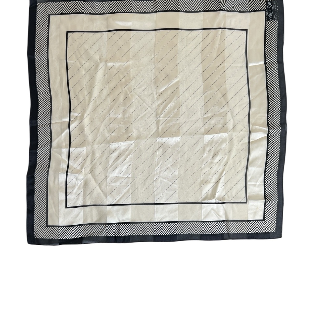 Oscar de la Renta Black & Cream Silk Scarf – 21”